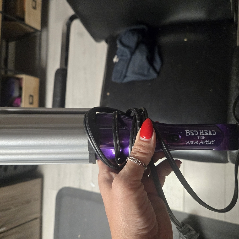 Bed Head Purple and Silver Deep WAVER